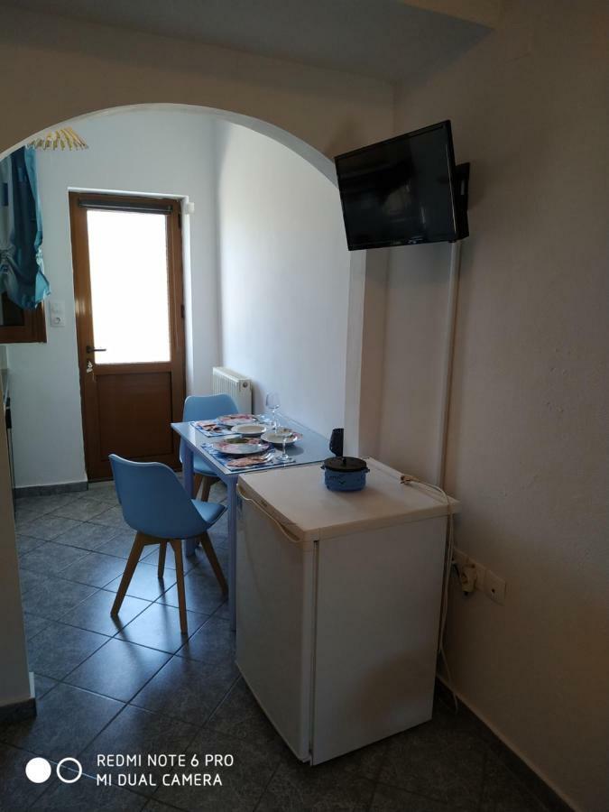 Timos Studios Romanó Kültér fotó
